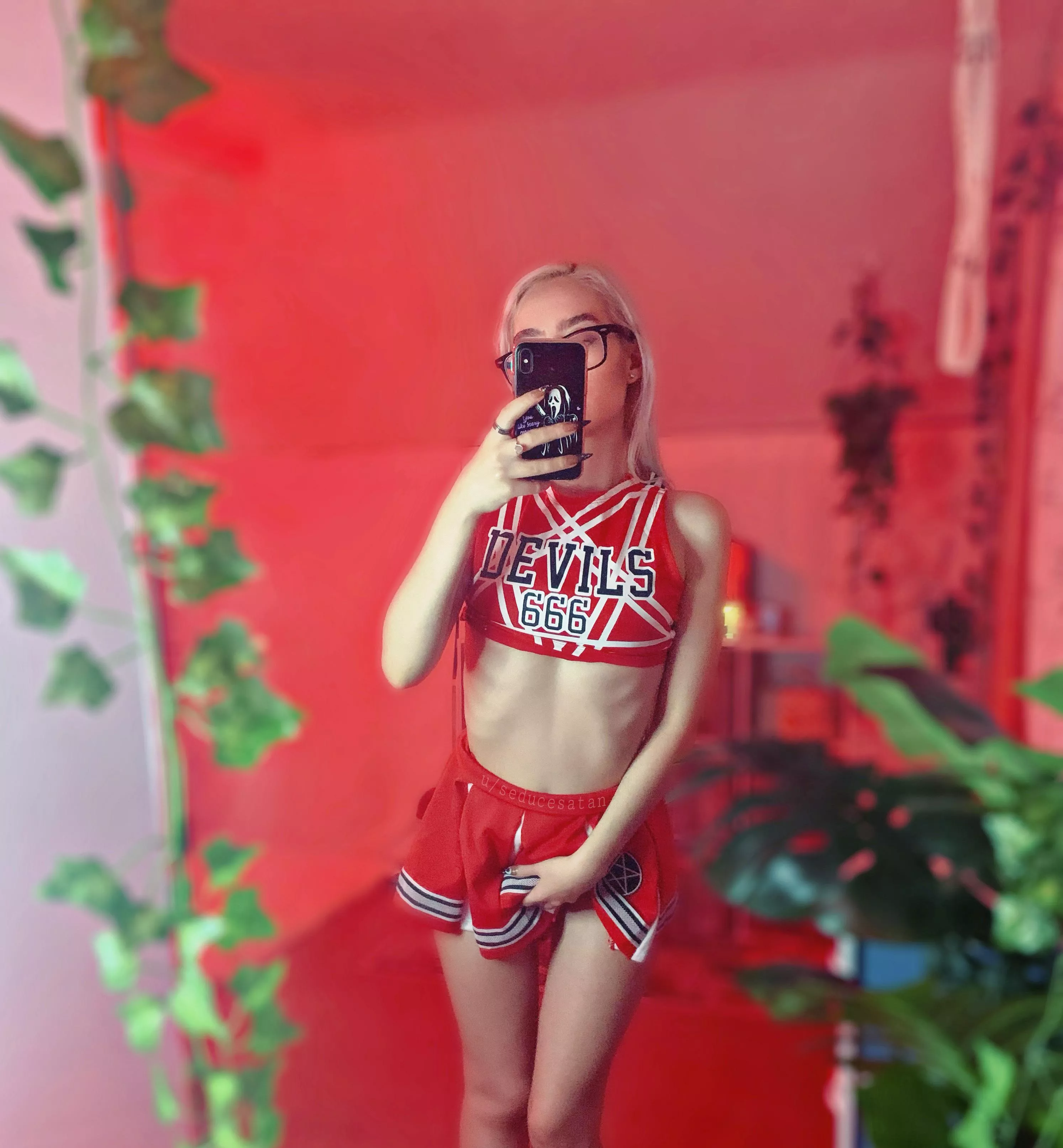 do you like my outfit