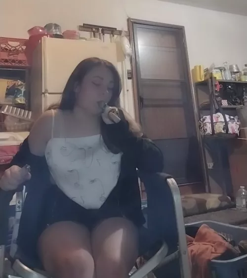 does the outfit pass the vibe check? also , creepy comments will be ignored , sorry :/