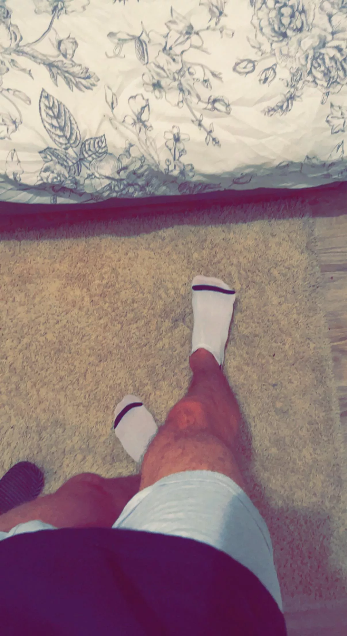 Enjoy my feet and workship