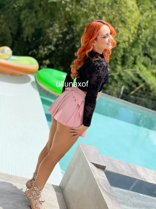 Enjoying the pool with my sexy body.