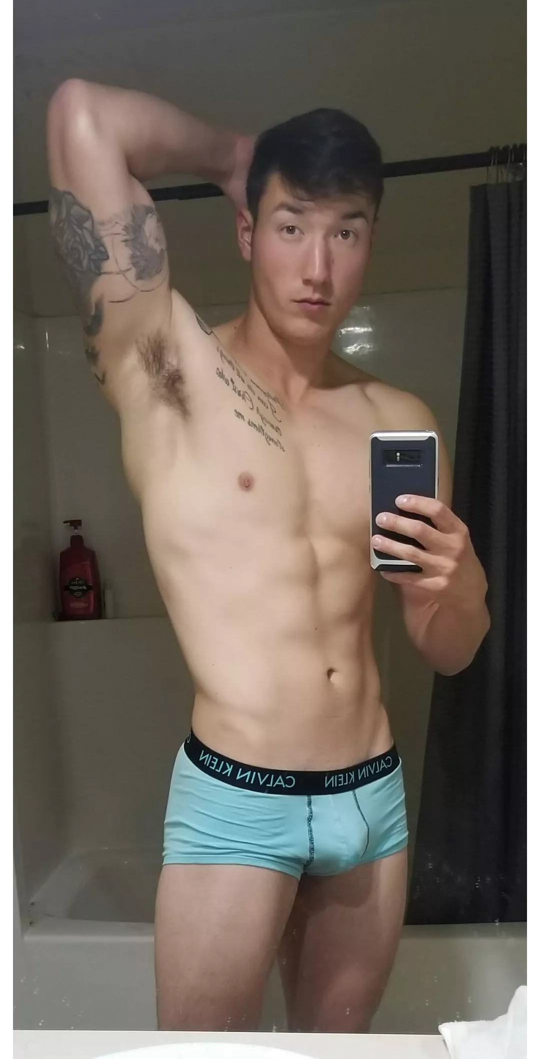 excuse me, happy Friday 😊