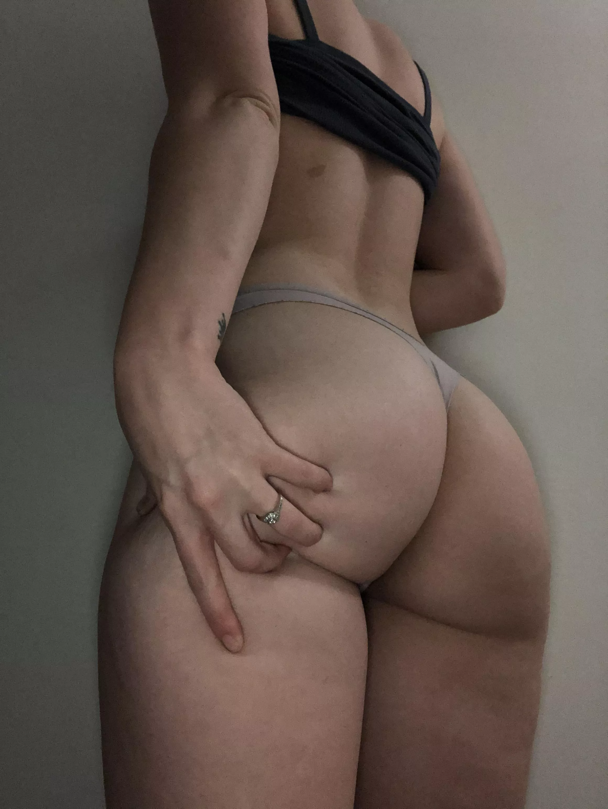 Give my cheeks a squeeze 😁