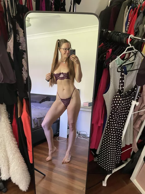 Glasses & 2 ponytails with a new lingerie set 🔥🥵