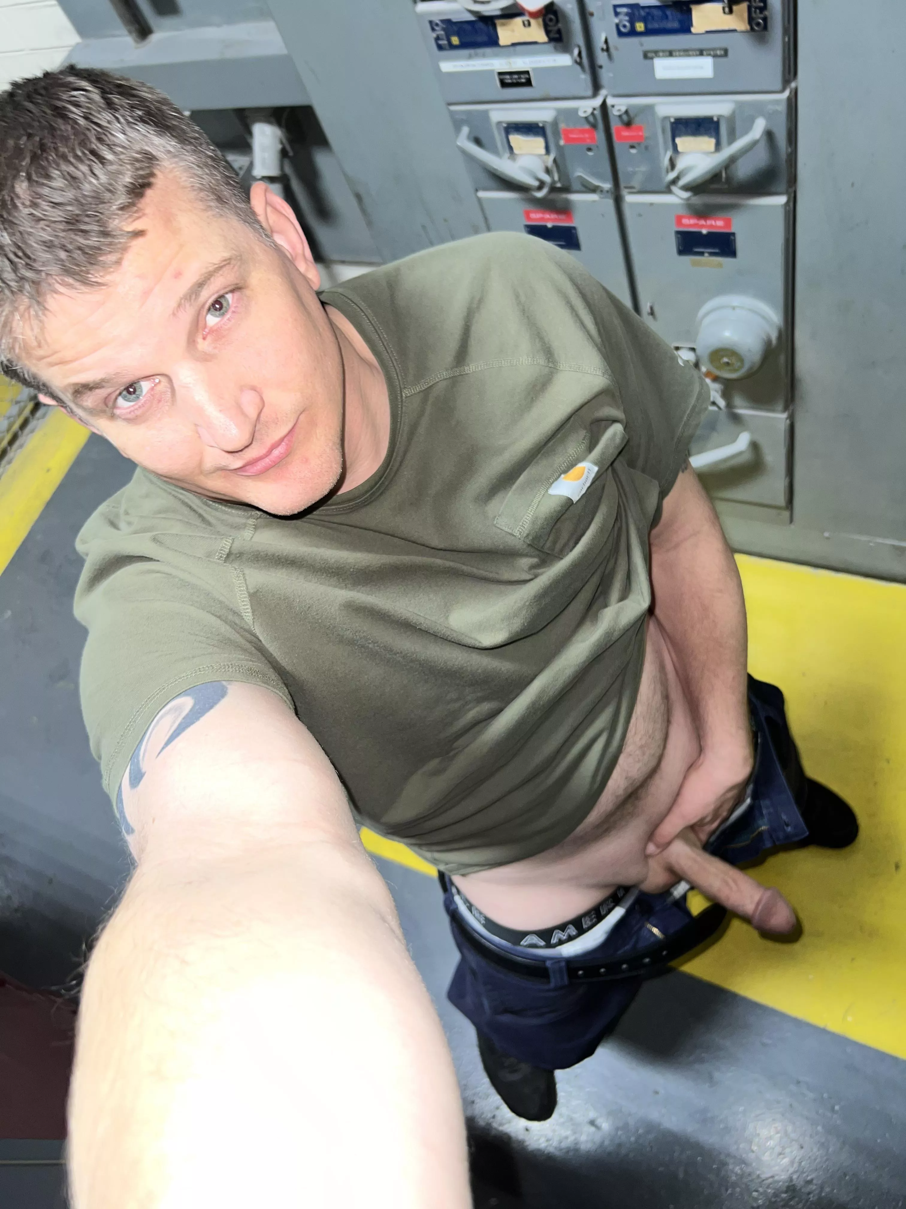 Got a work stuffy 😝