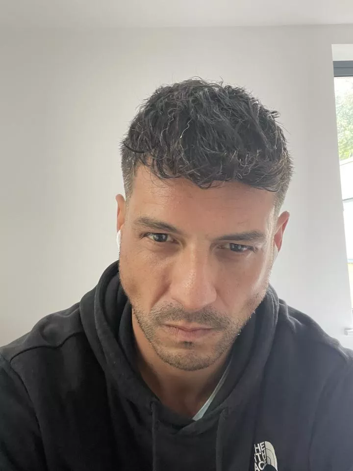 Hi from rainy Manchester! How's everyone doing today?