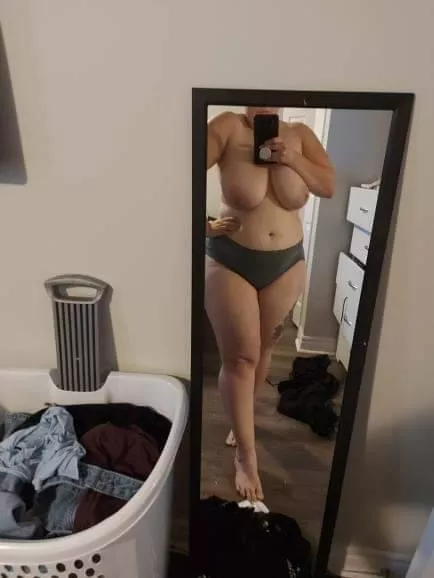 honestly love myself lately 🥰