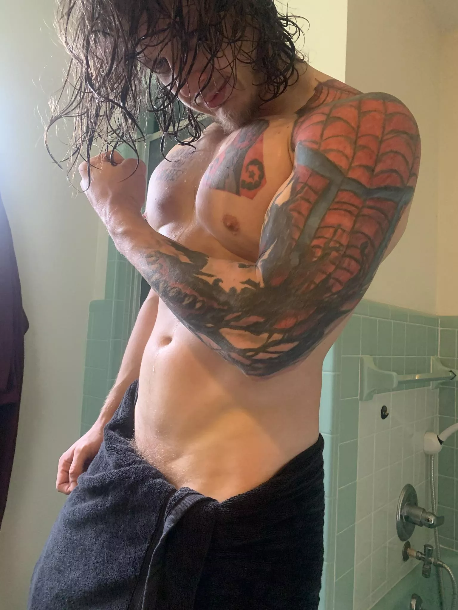 Hope y’all like tatted forearms too