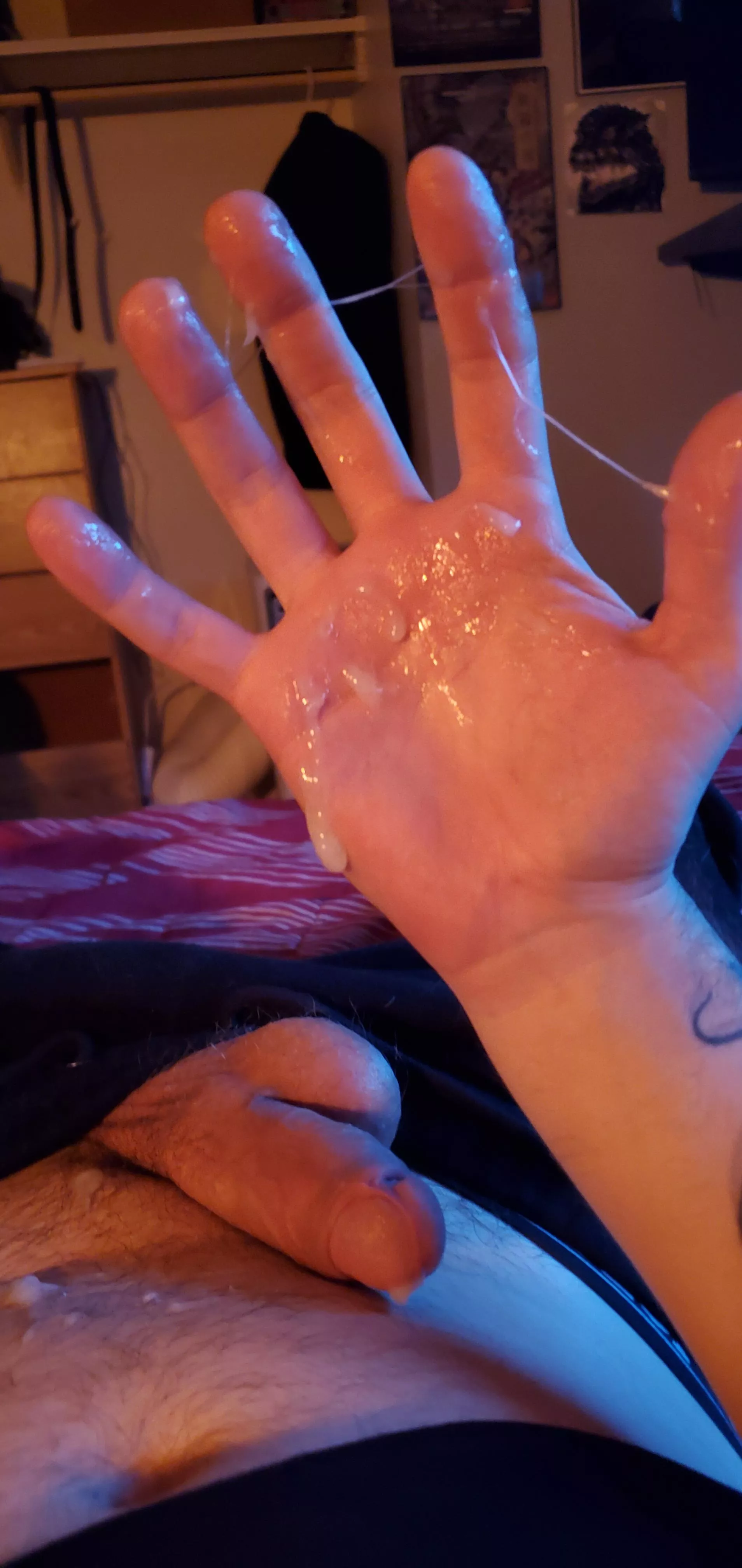 hope you guys enjoy my thicc web cum.