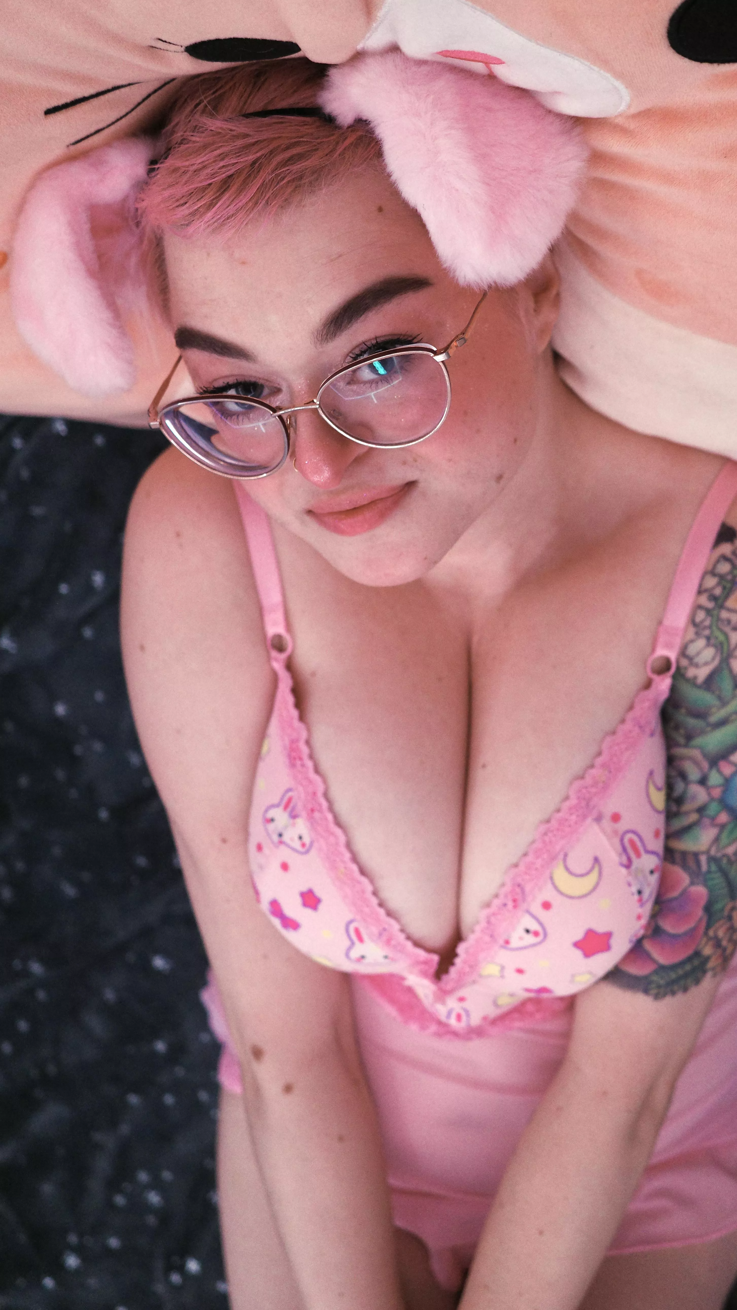 I brought two squishy toys – can we play now?