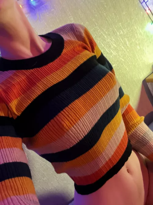 I love the sweater top