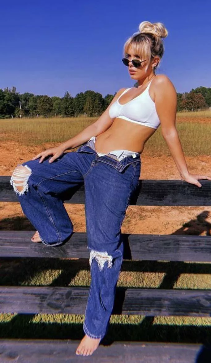 I need to be controlled and told how to get off by Millie!