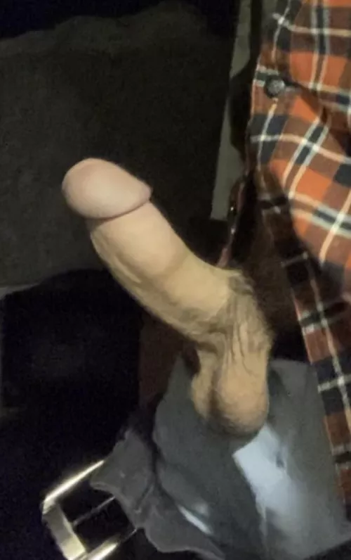 I still get nervous when I show people my cock, I hope you like me. 20M 😅