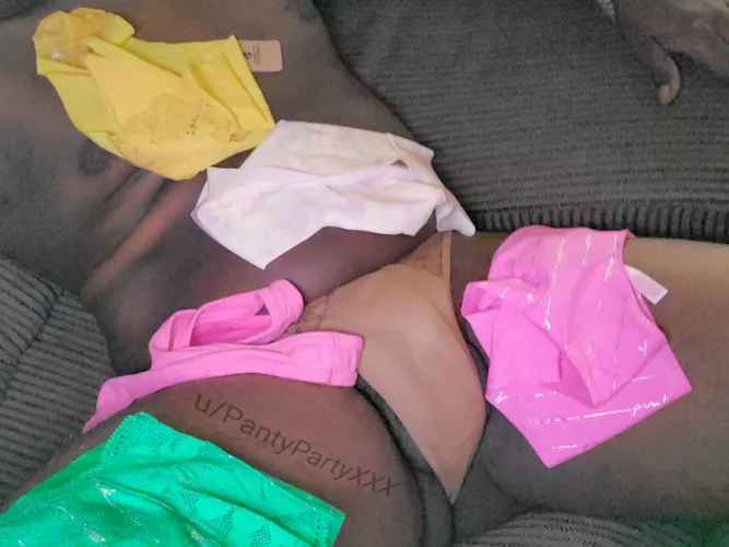 I wore panties to buy new panties. 🔥 I'm planning some sexy new pics for you...