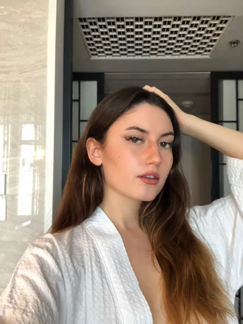 Just finished draining my sissy’s wallet. Now back to treating myself with his hard earned money for mommy 🥰 [domme]