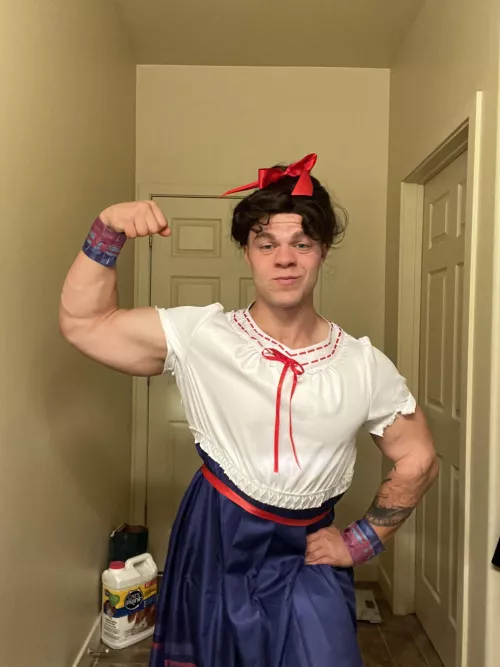 Luisa as Halloween 🎃