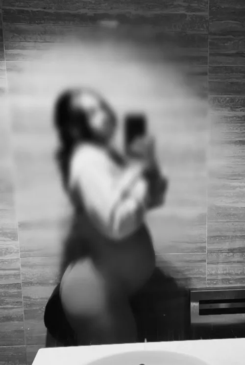 My husband doesn’t like my pregnant body 😞