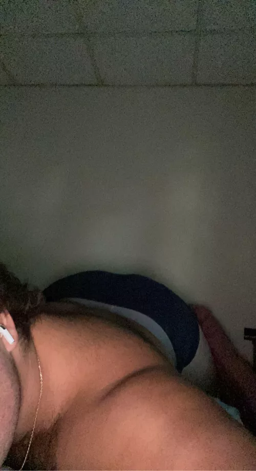 Need some hairy men to get this.