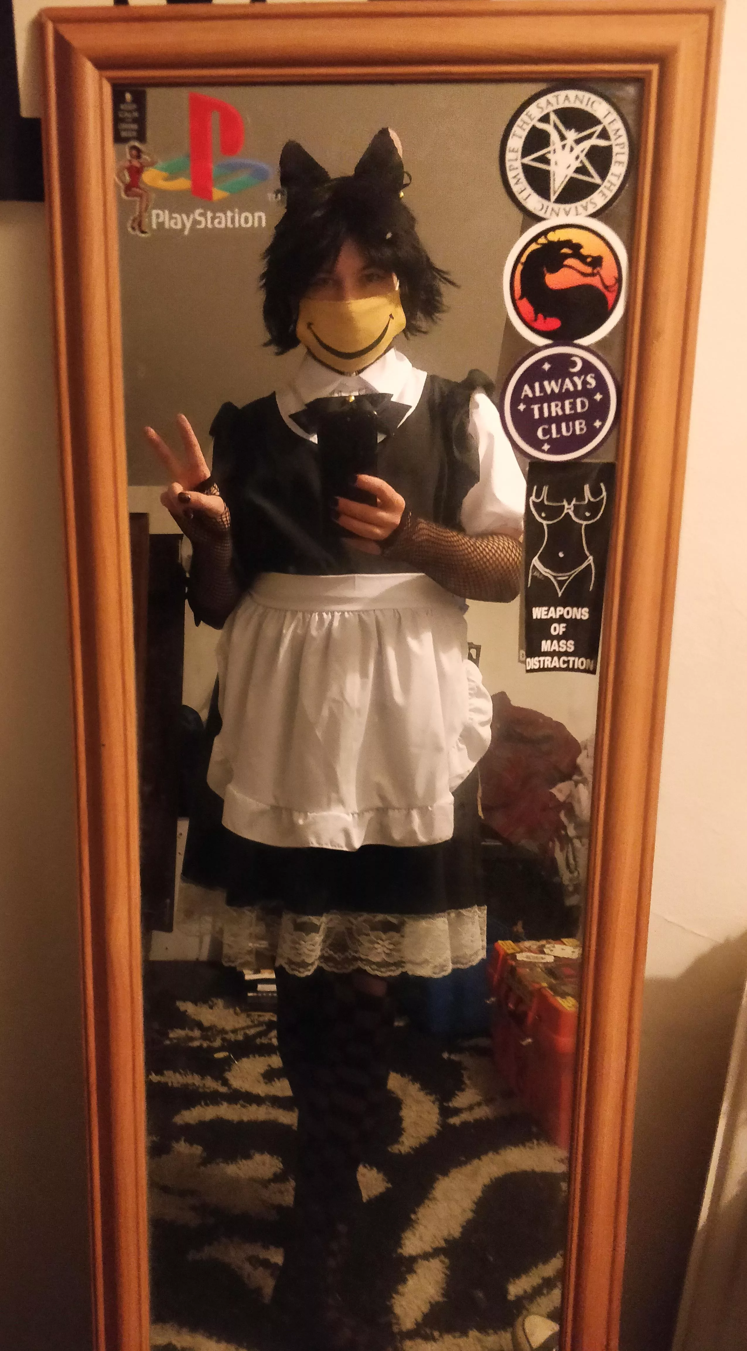 off to a Halloween party don't wait up :3