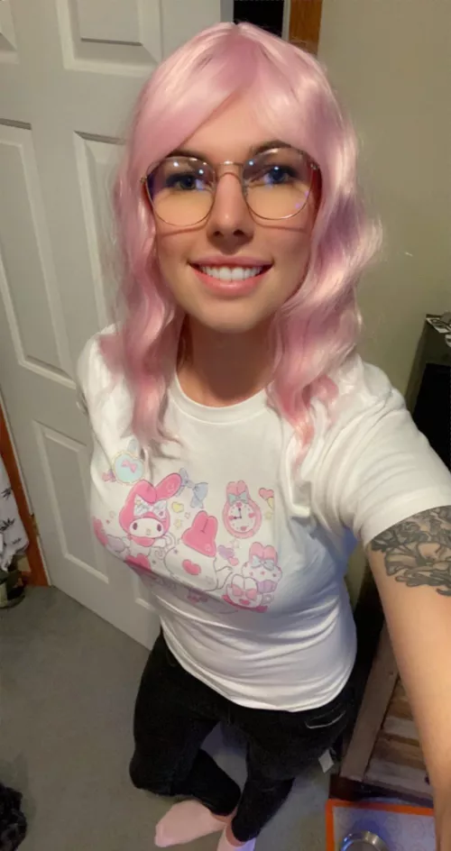 Pink hair don’t care 💁🏼‍♀️