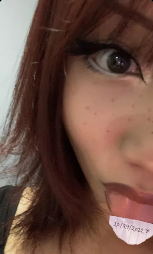 someone trib me rn 😭 I’ll send u something special back 🥹