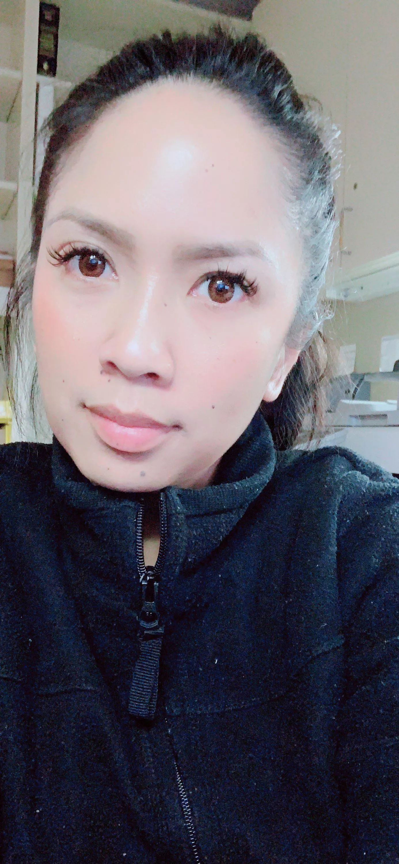 Swap wifey pics. HMU on Tele!