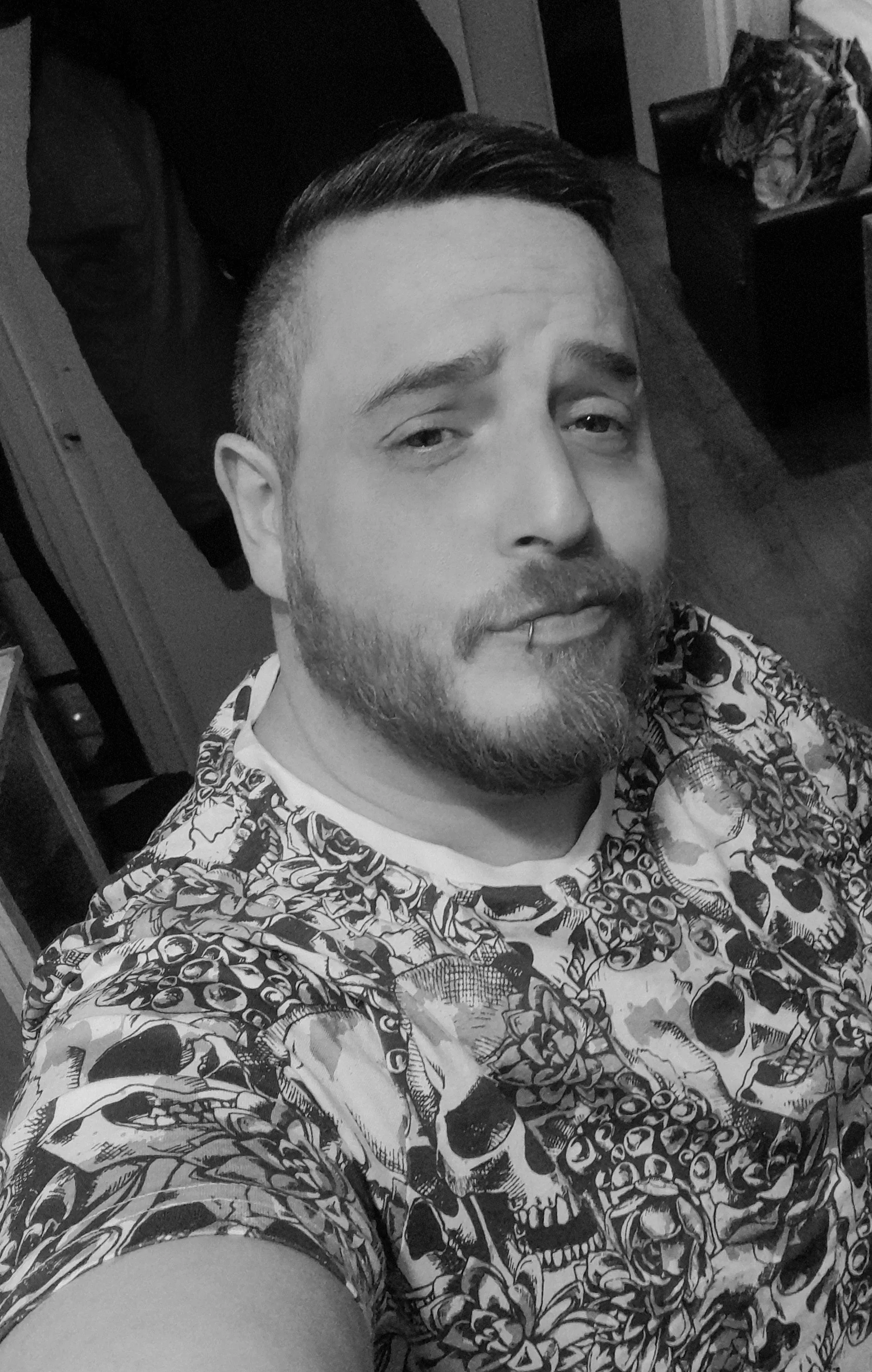 taking a break from my filthy sims habbit