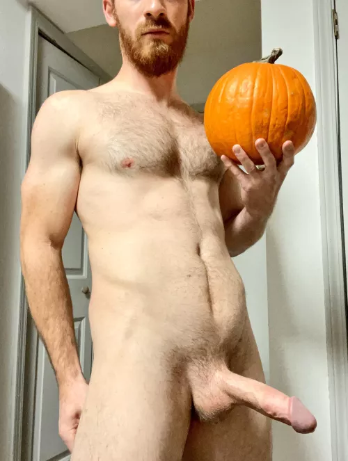 Trick or treat, I’m here to carve your pumpkin 🎃
