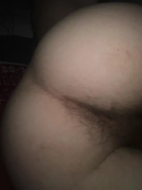 Who wanna sext with me??