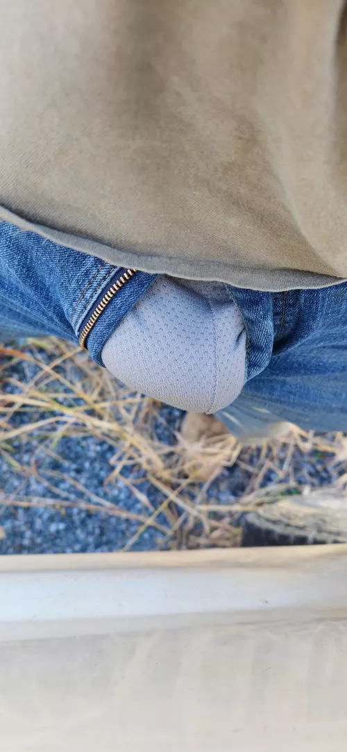 who wants me to take it out hiding behind my truck at the park