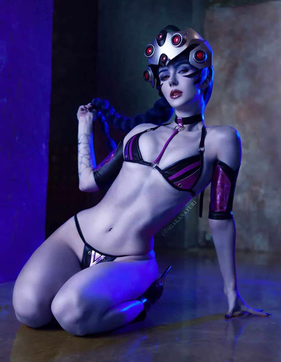 Widowmaker by Miakanayuri