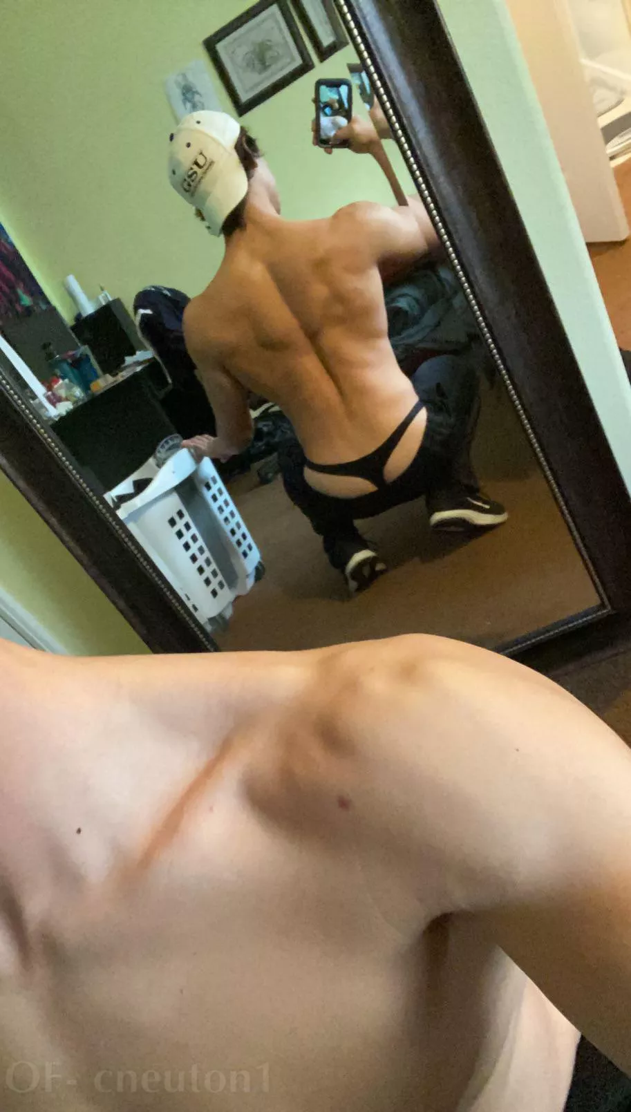 wyd if u see this at the gym 😳(18)