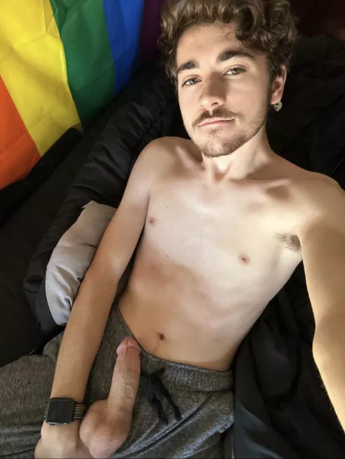 (20) Lazy Saturday :)