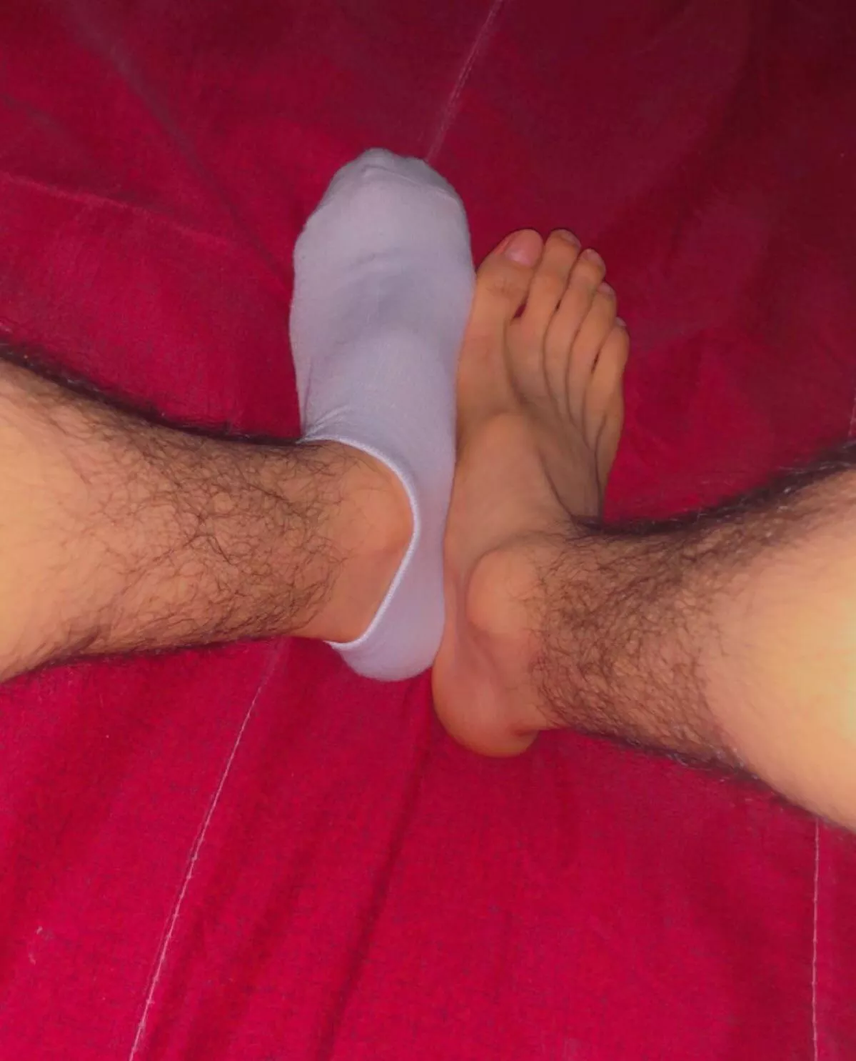 23. 5’6”. Any hot football player with big feet?