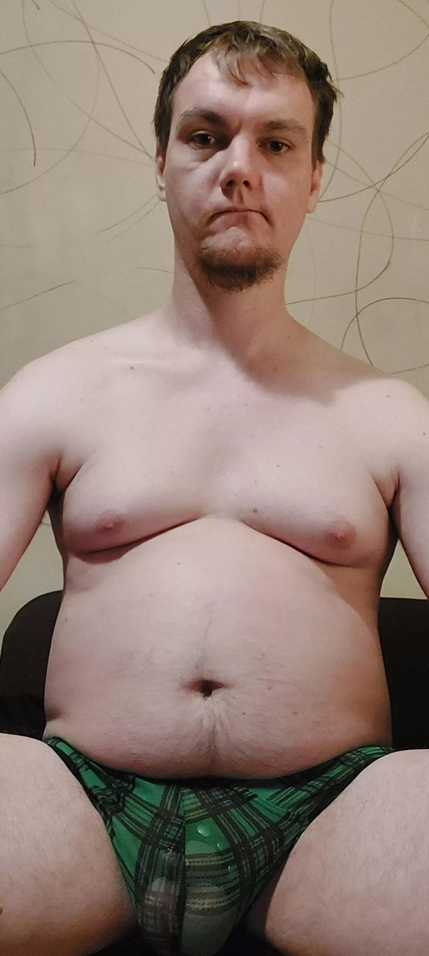 32 yo cub from Warsaw. Any bears want to make friends? Message me 😛