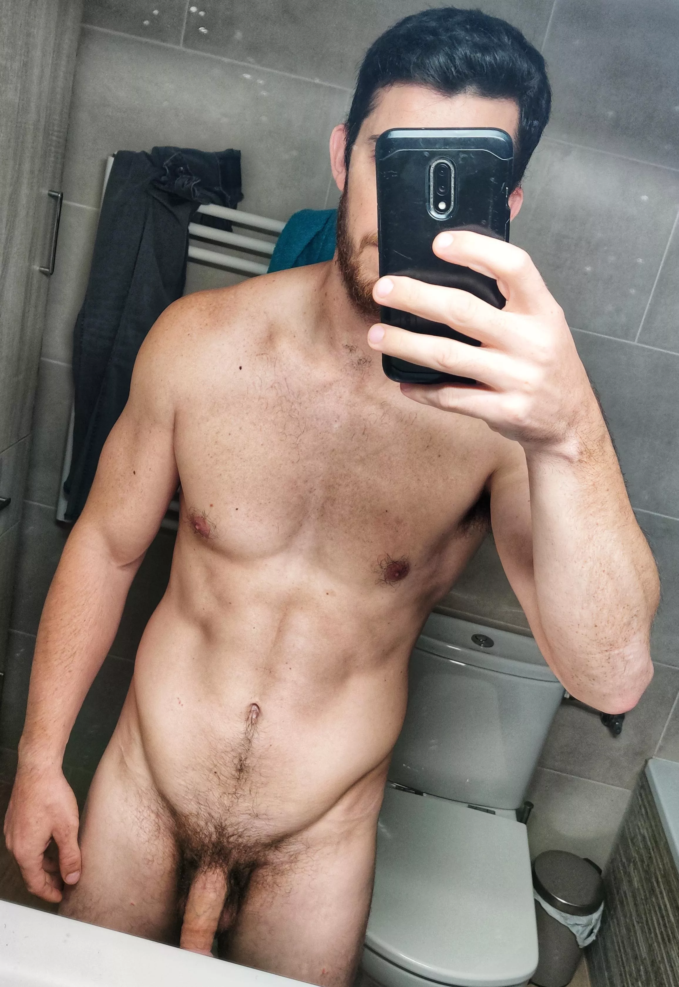 [35] Lazy Sunday shower time