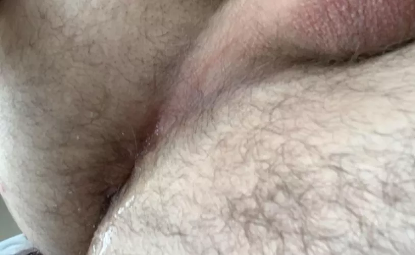 All lubed up and ready for a fat cock to stretch me