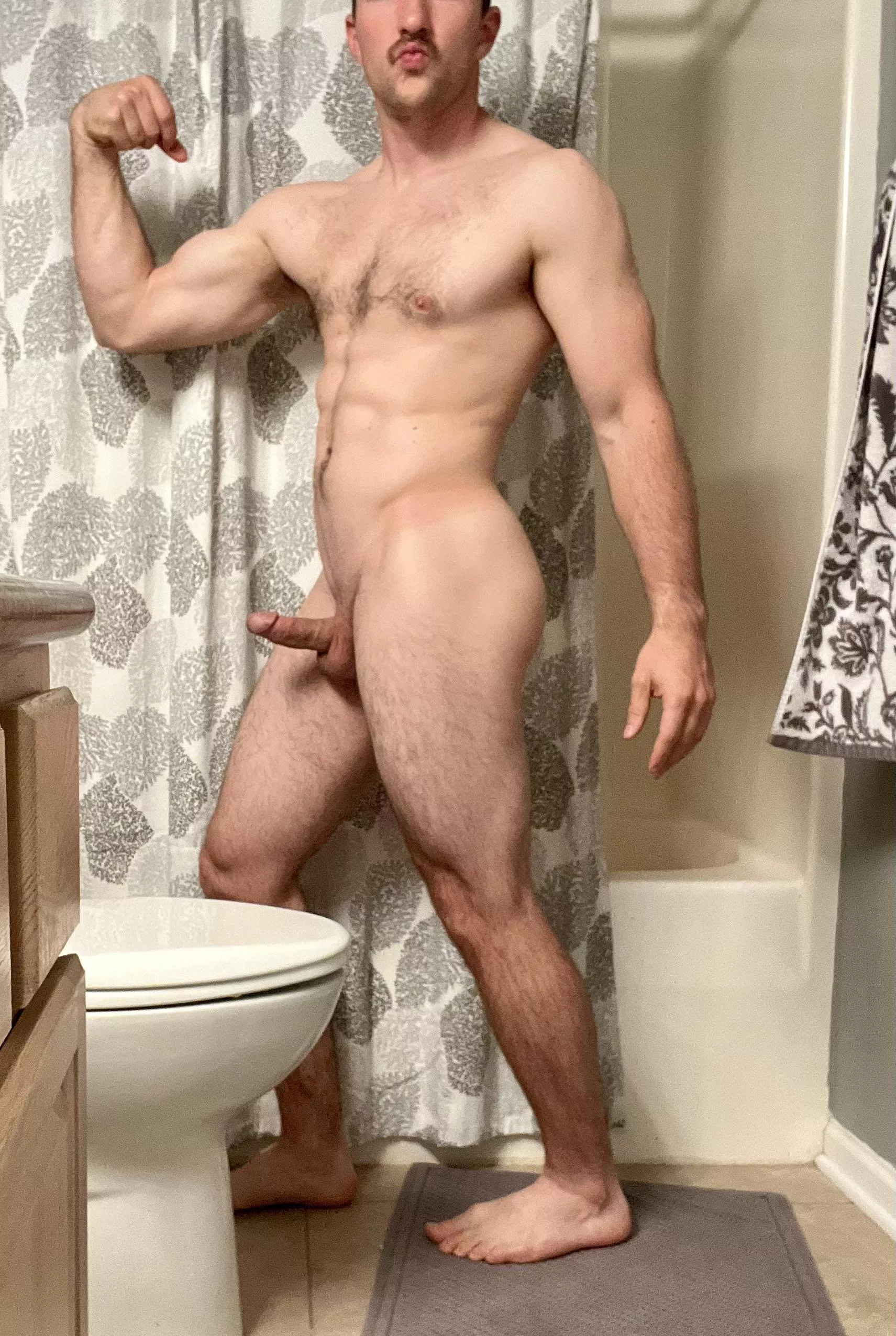 Am I snack worthy for football today👅