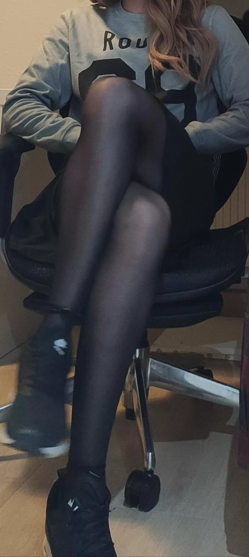 built myself an office chair 🙆🏼‍♀️