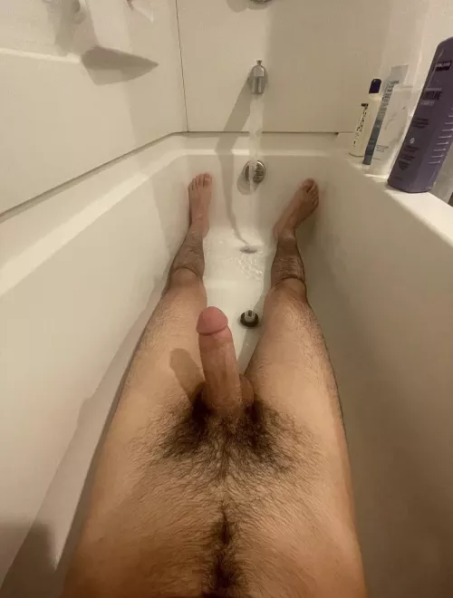 Chillin in the bath
