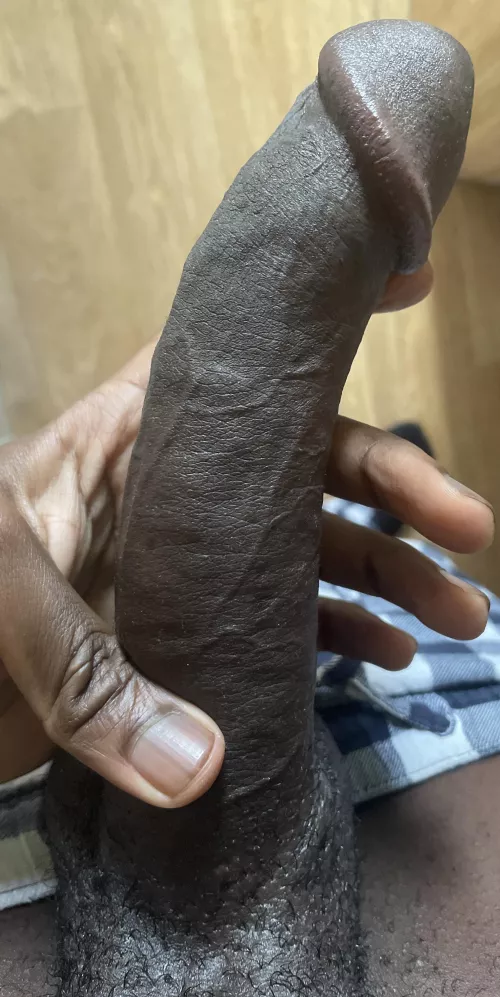 Do I belong here? Dm me