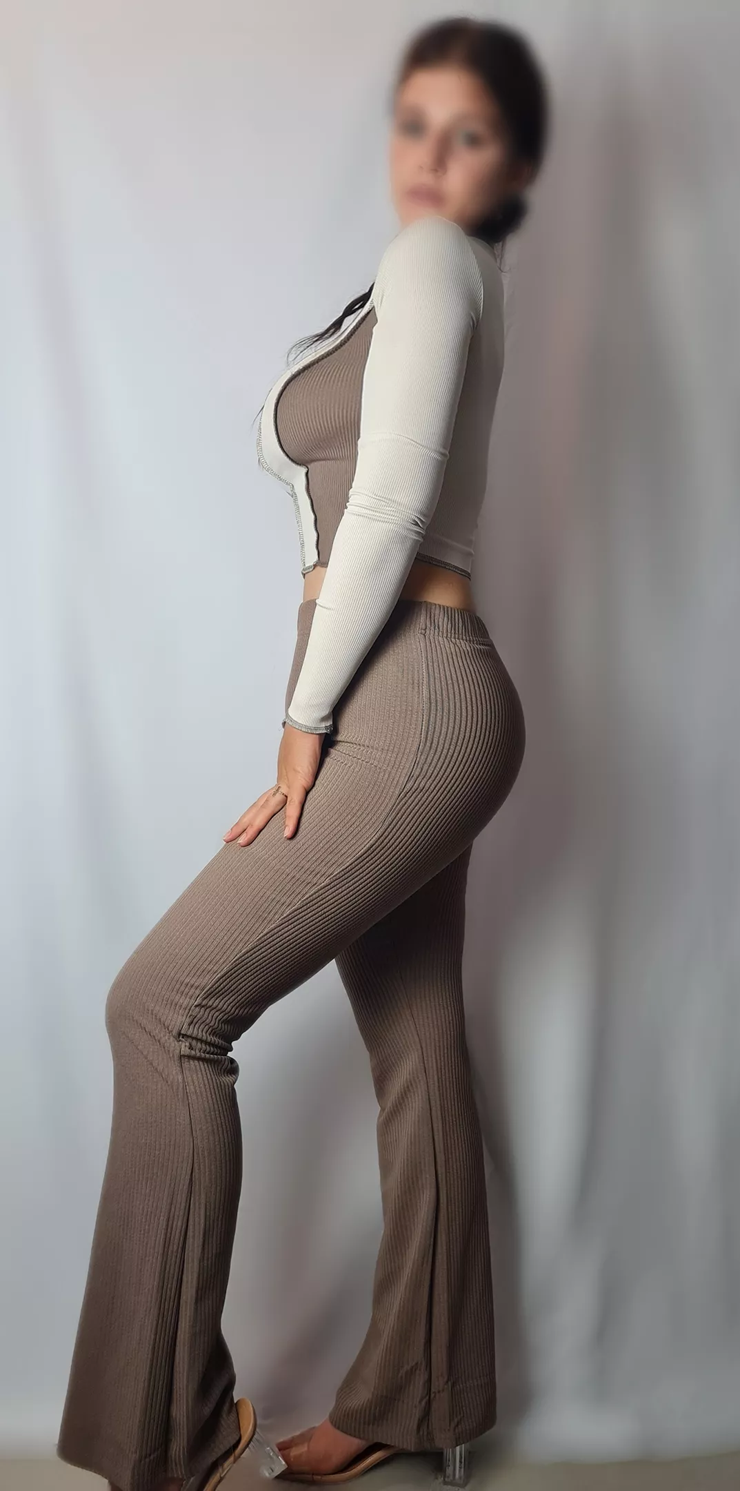 Do you like my outfit? Nala, f31 from germany