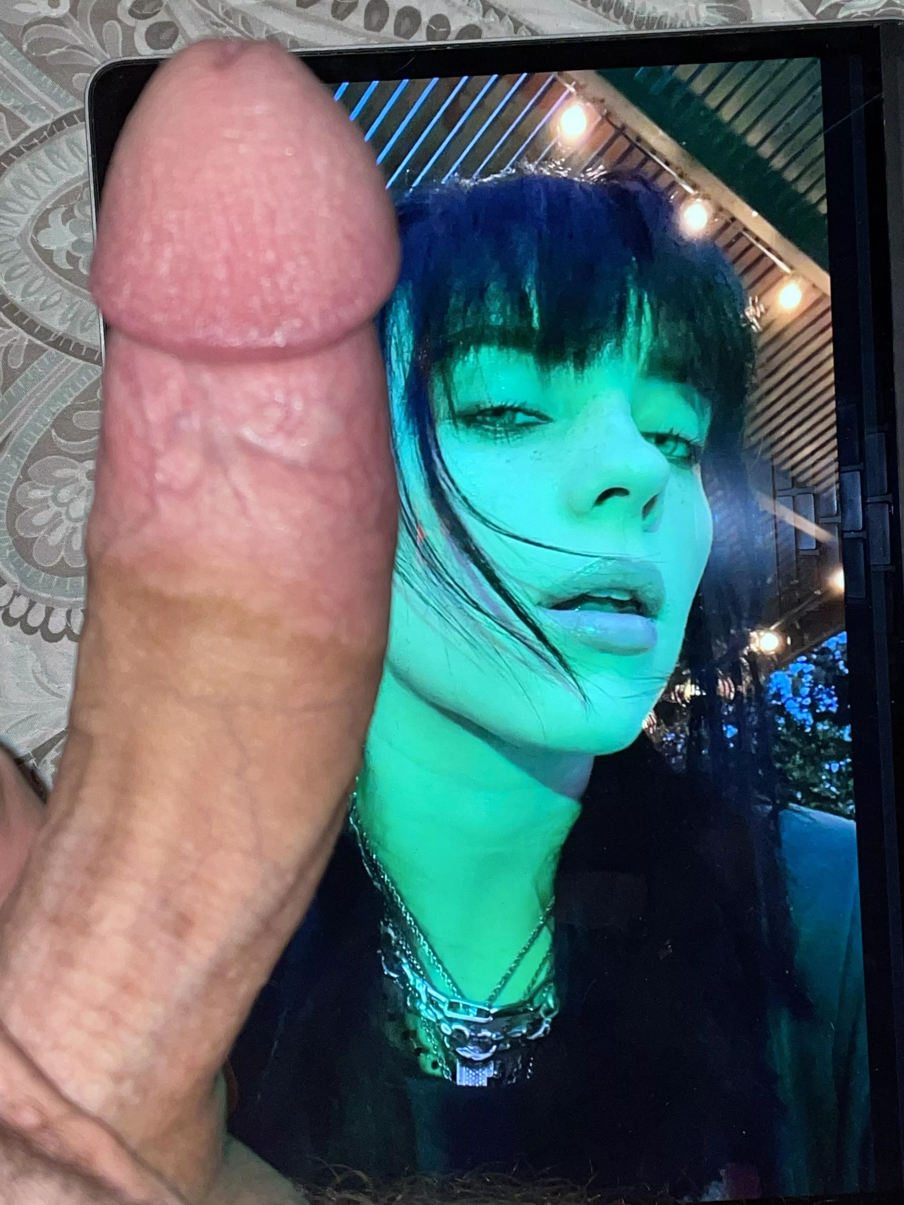 Doing some cock tribs for a bit dm