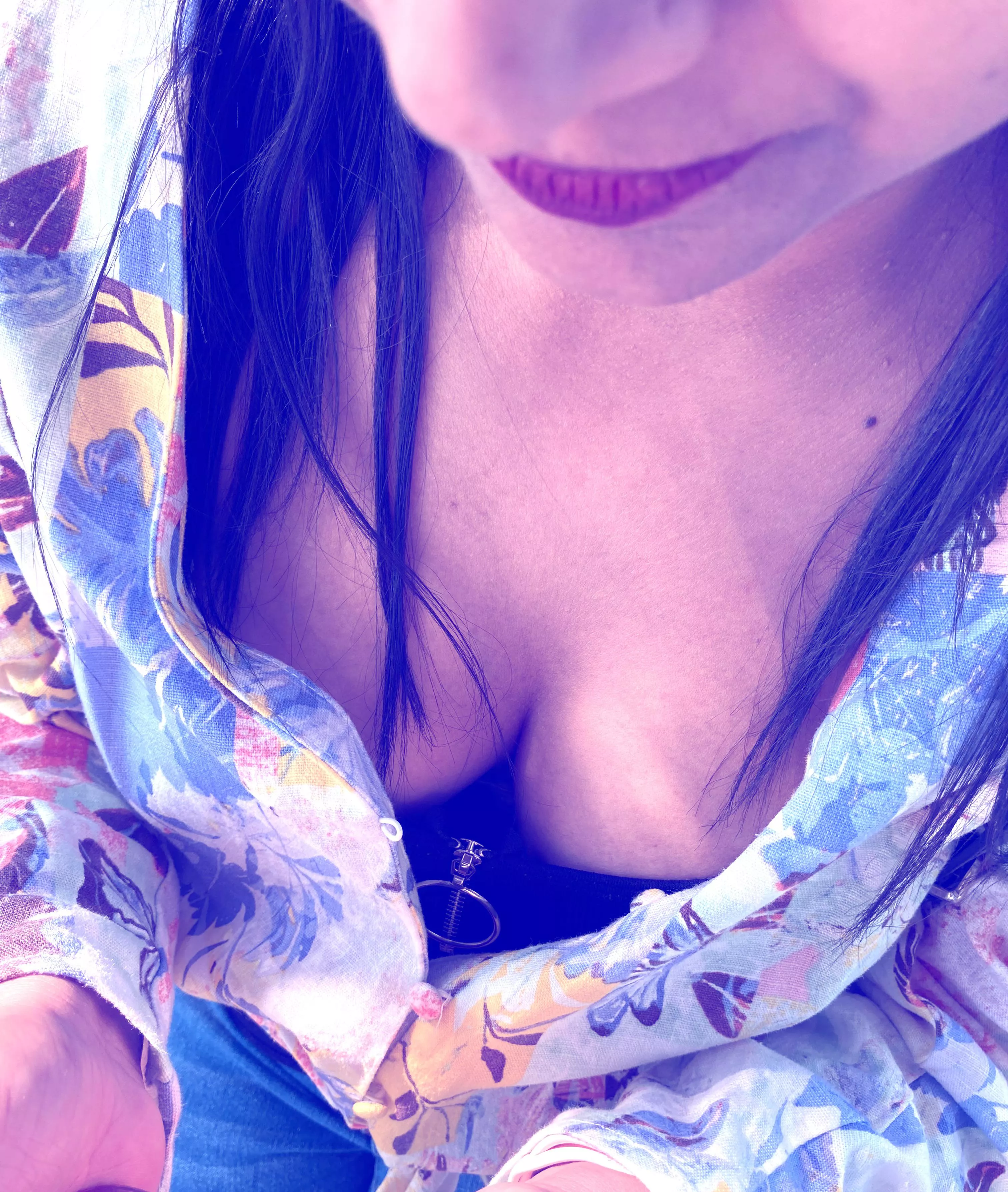 [F] Wife 32. Do you like her?