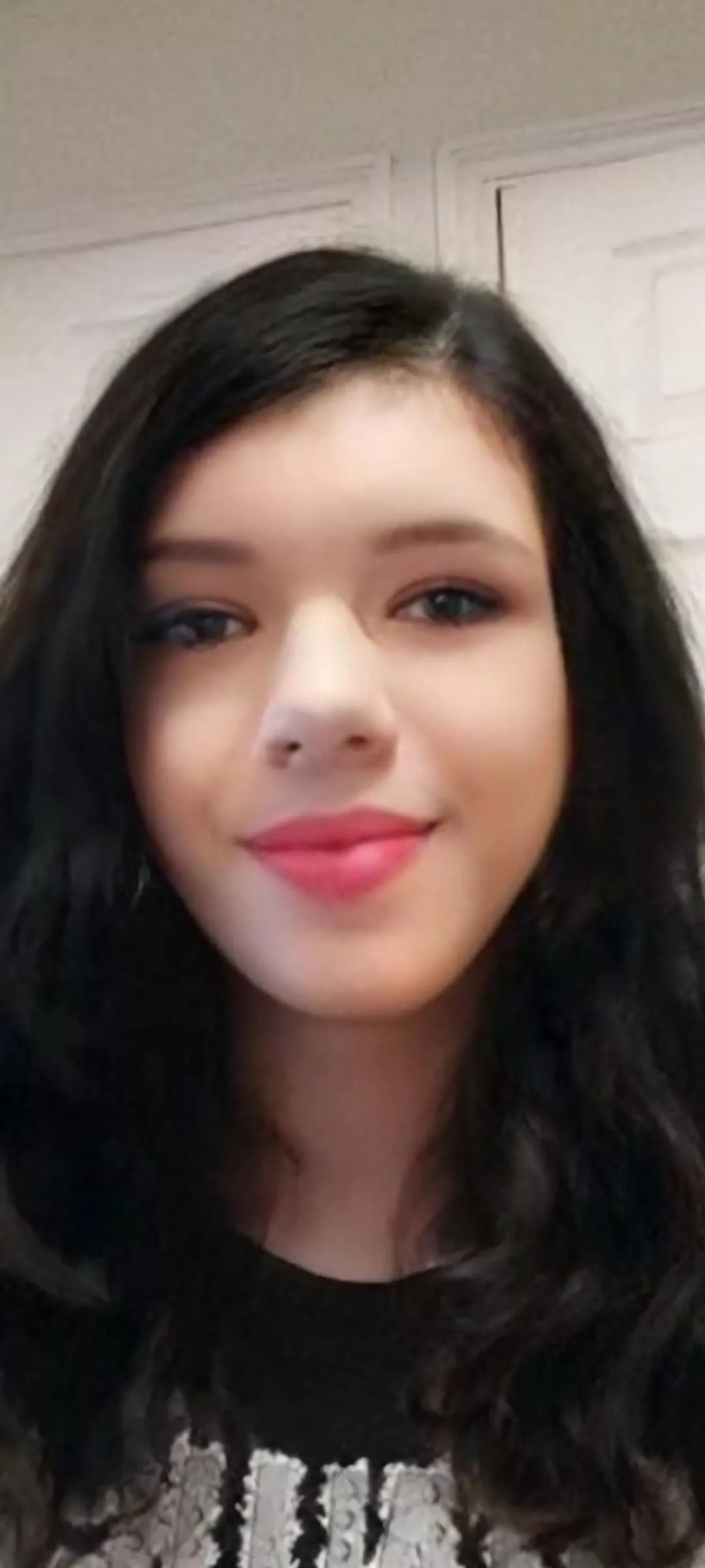 F19 Hi I'm Alice. Please be nice to me