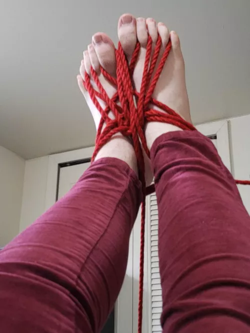 first time being tied up/his first time tying, any tips for him? 🖤