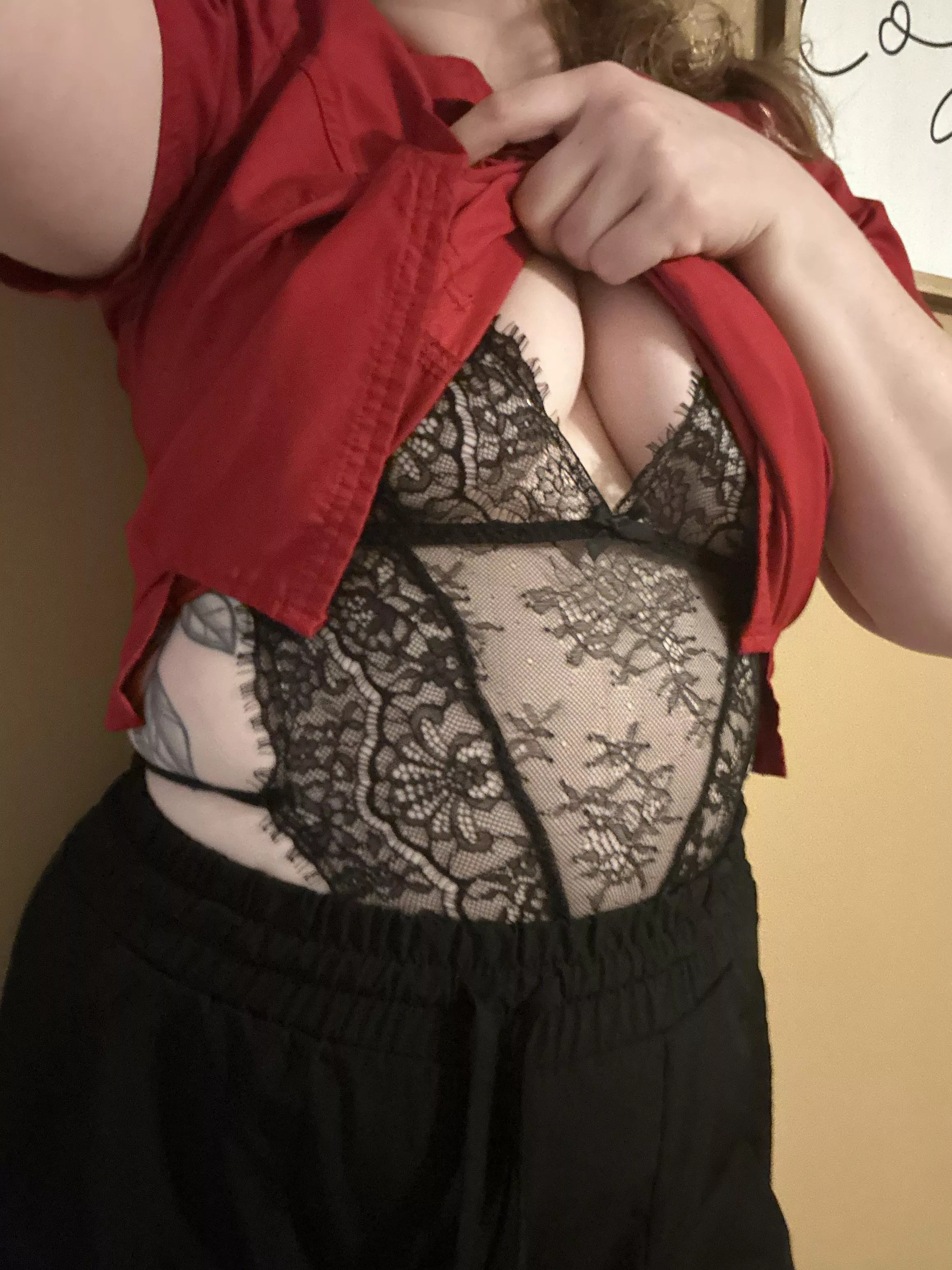 Getting ready for work 😈