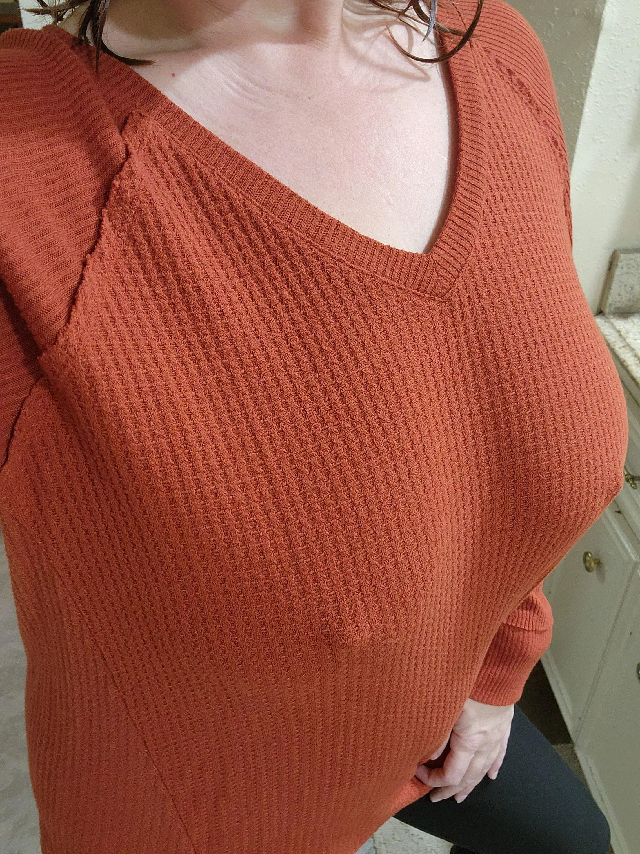 Good Morning, It's a little pokie today.