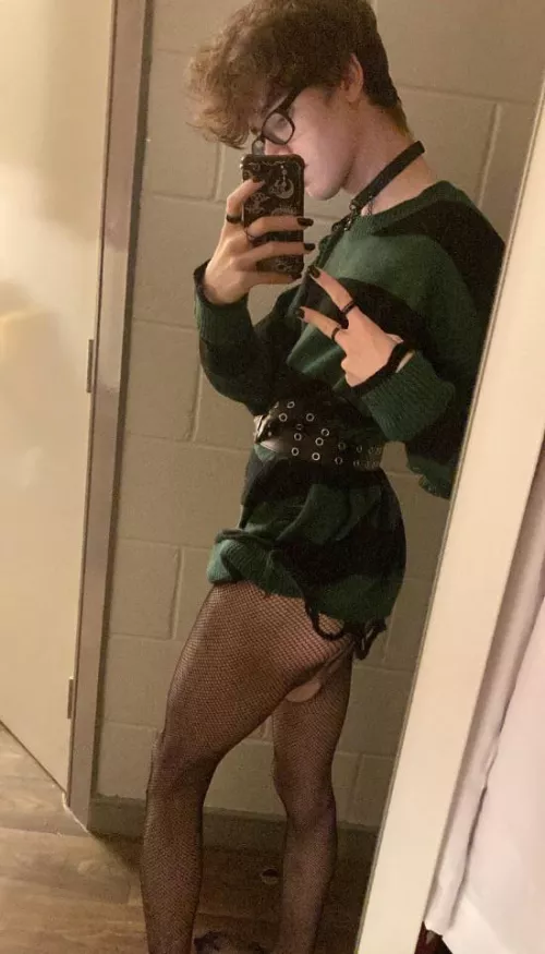 Gothic fit for halloween! How’d I do?