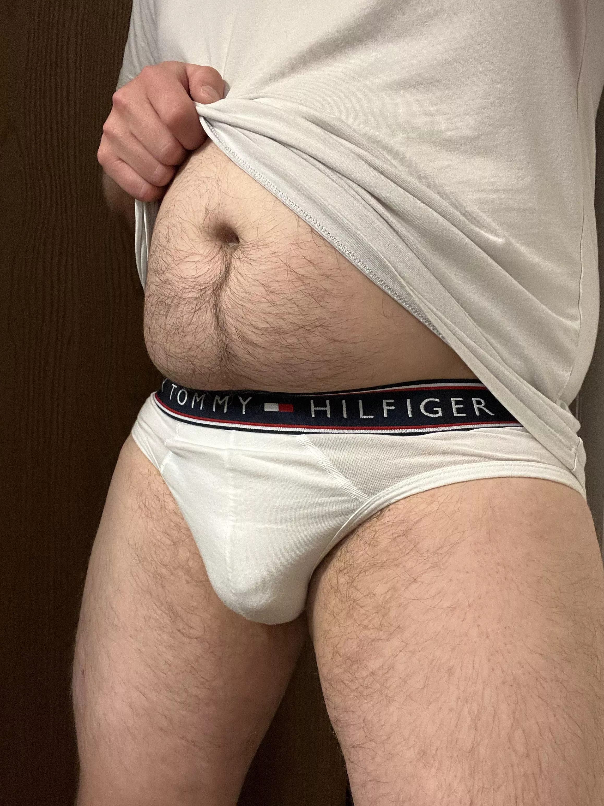 Gotta post some more tighty whities soon, but I liked this pic ;)