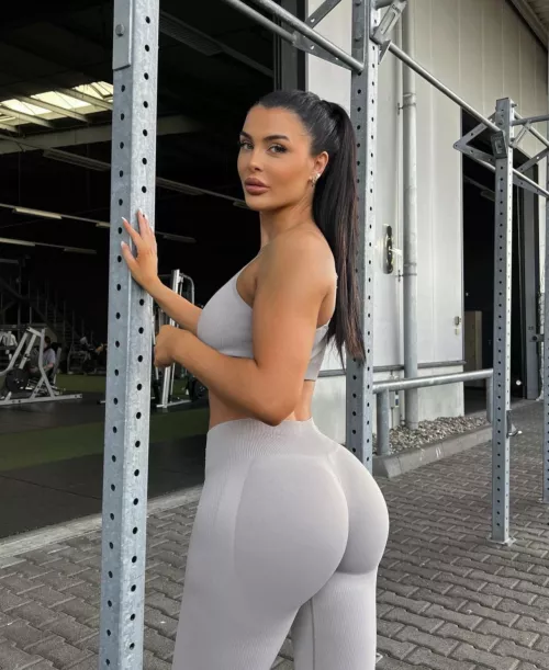 Grey gym outfit